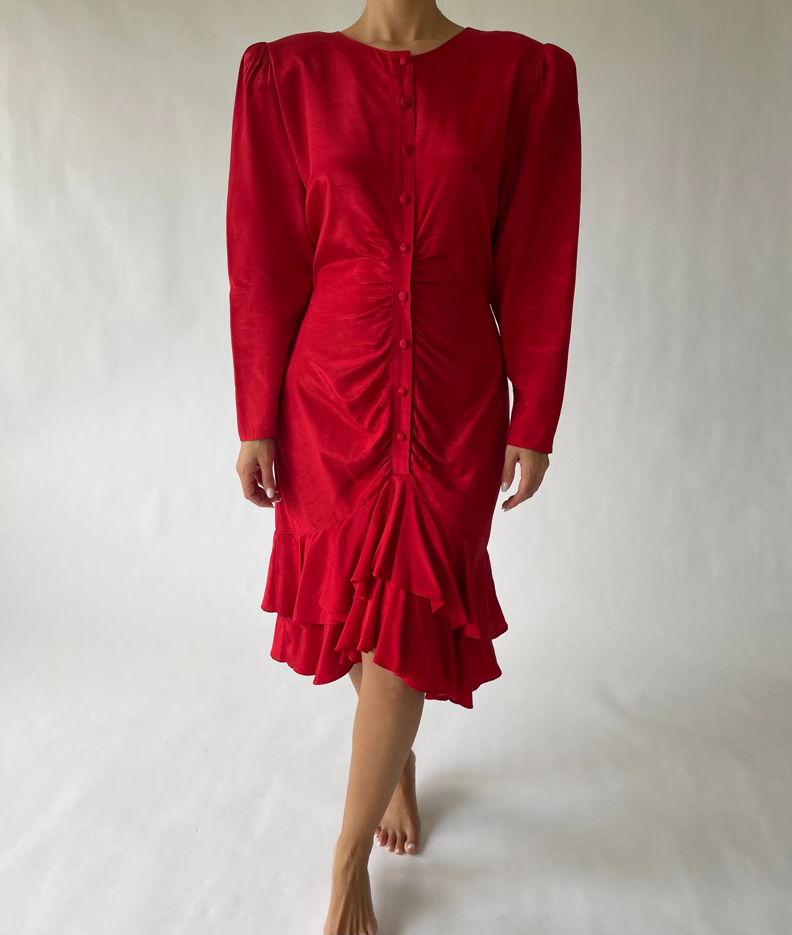 VINTAGE DUPIONI SILK RED LONG SLEEVE RUCHED FRONT DRESS - SIZE M