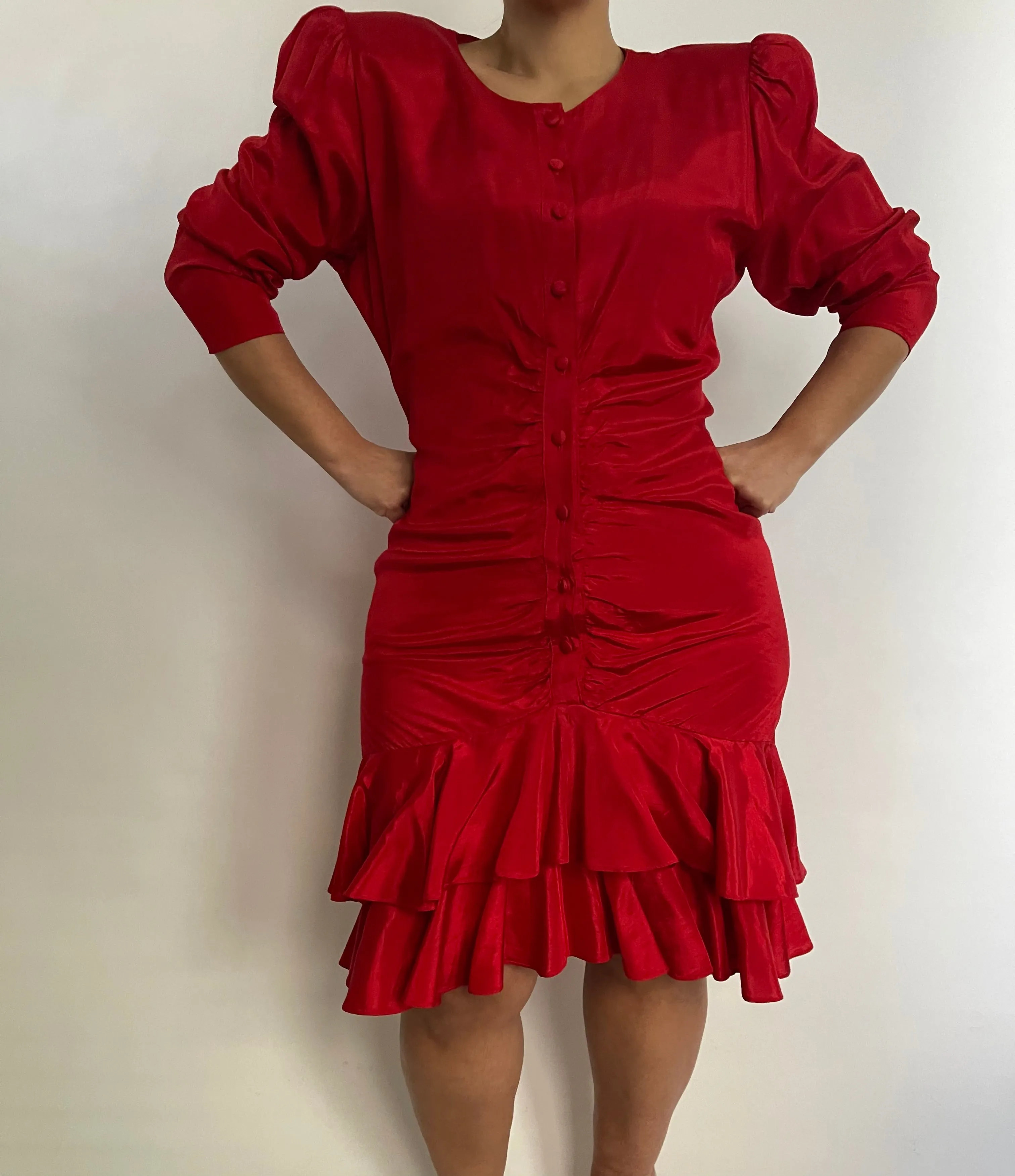 VINTAGE DUPIONI SILK RED LONG SLEEVE RUCHED FRONT DRESS - SIZE M