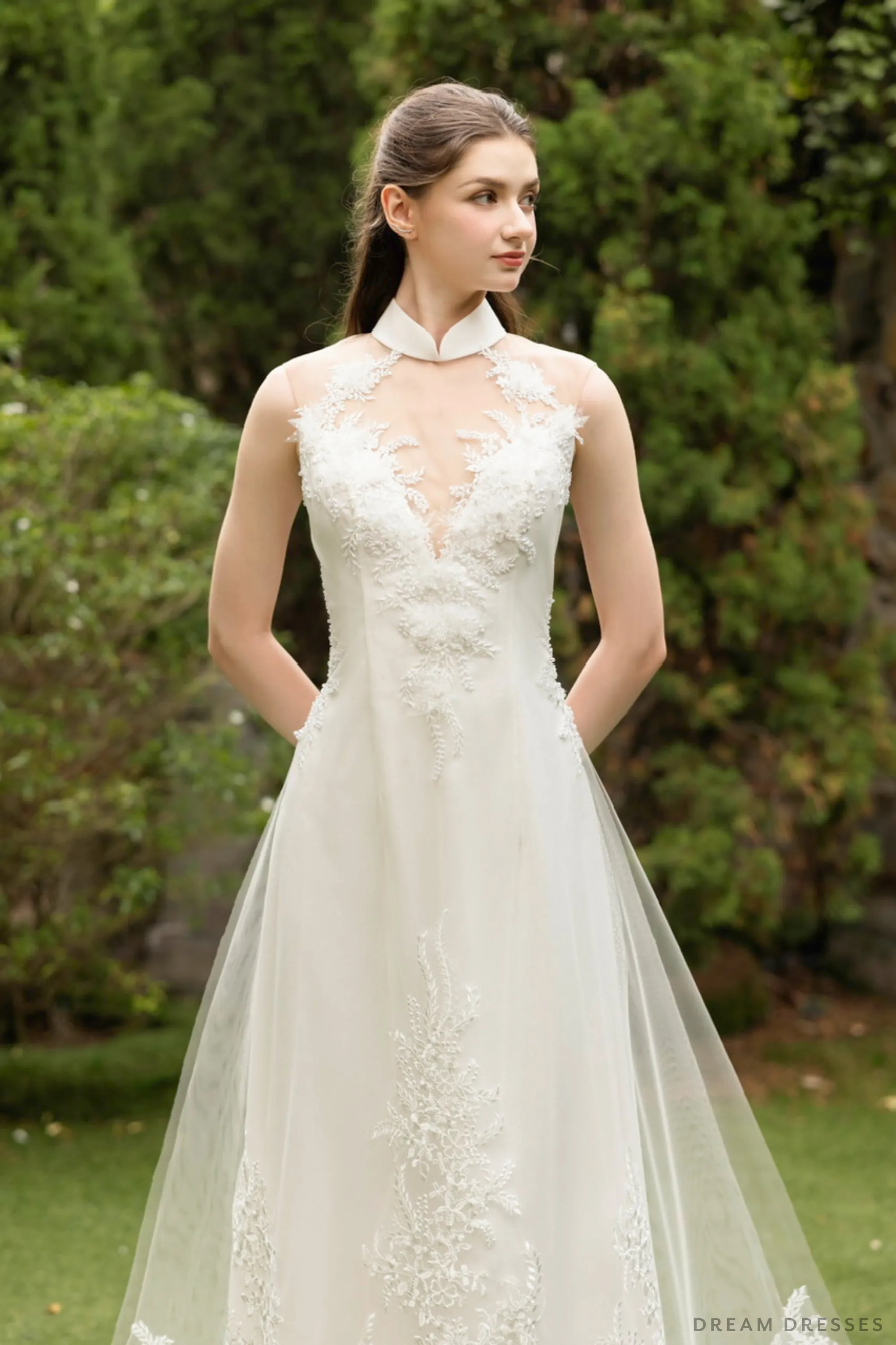White Ao Dai | Modern Vietnamese Bridal Dress with Couture Lace (#KINA)