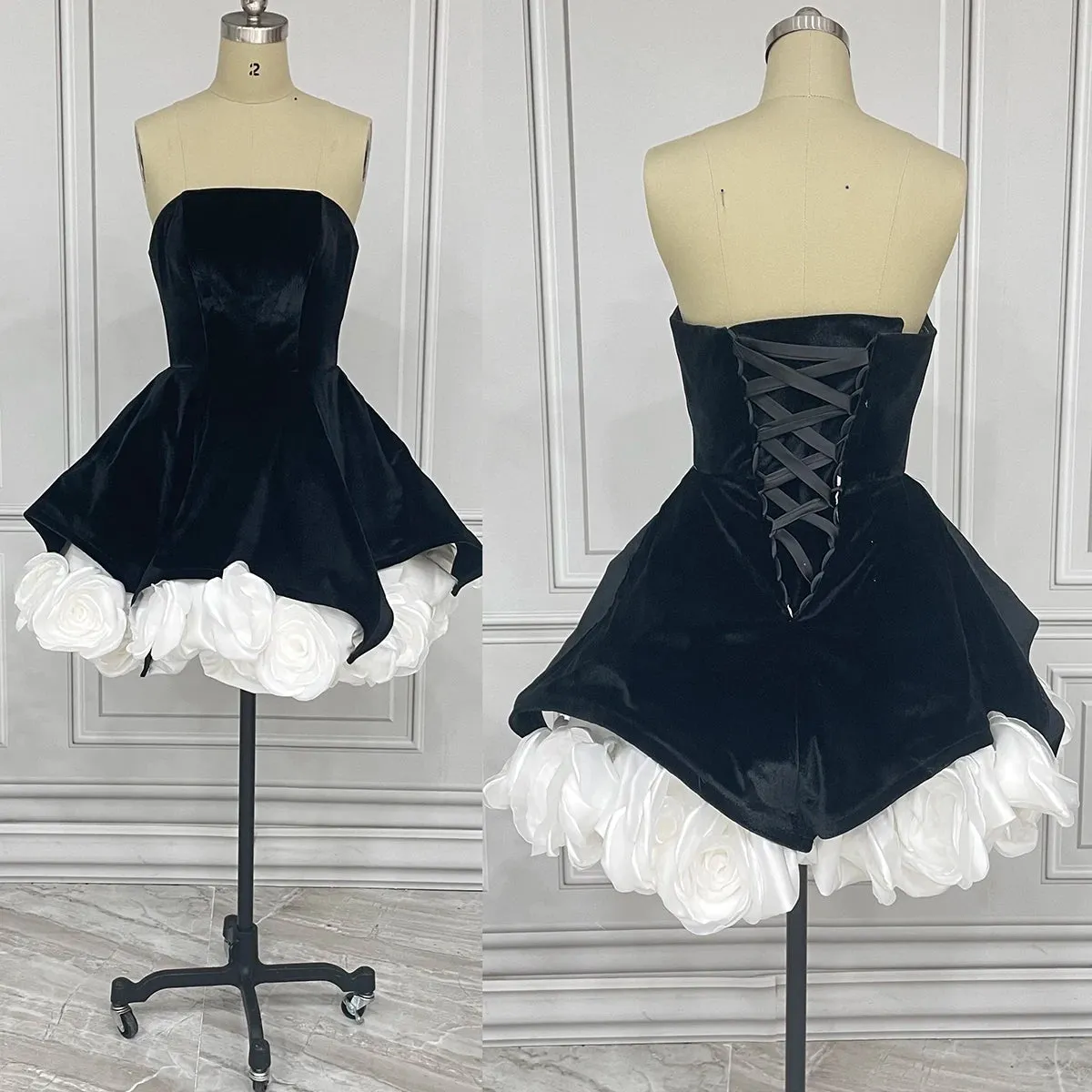 White Black Rosette Flower Mini Cocktail Dress Strapless Customized 3D Rose Flowers Real Photos Puffy Gothic Wedding Gowns