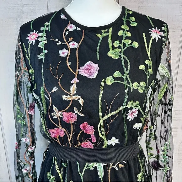 Womens Floral Embroidered Cocktail Dress Size M Sheer Zip Fairy Grunge Black