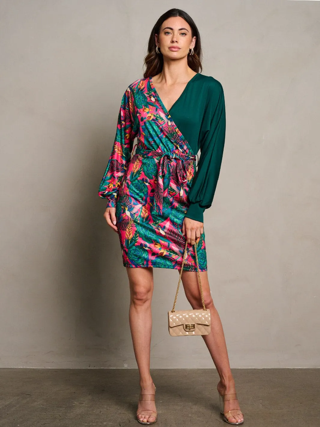 WOMEN'S LONG SLEEVE SURPLICE FLORAL CONTRAST MINI DRESS